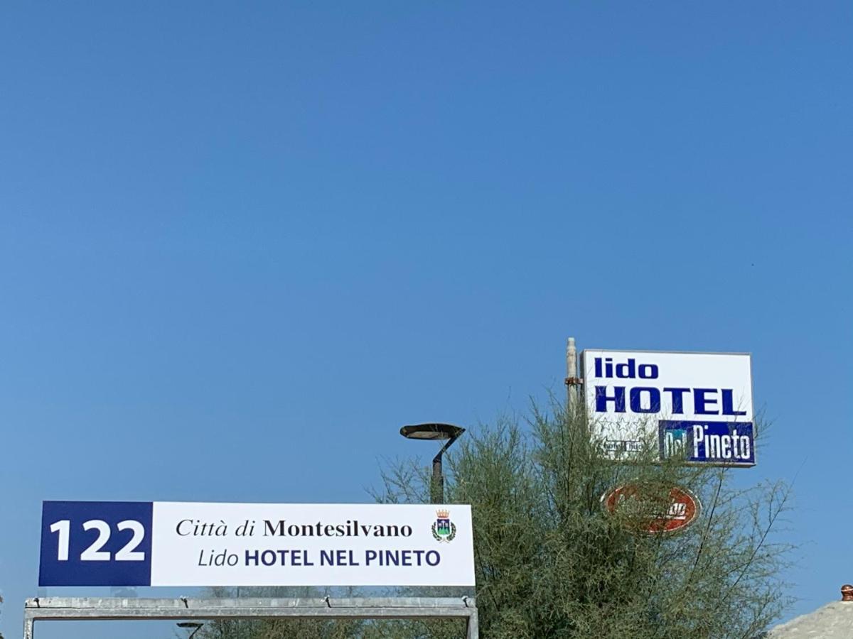 Hotel Nel Pineto Montesilvano Marina Esterno foto