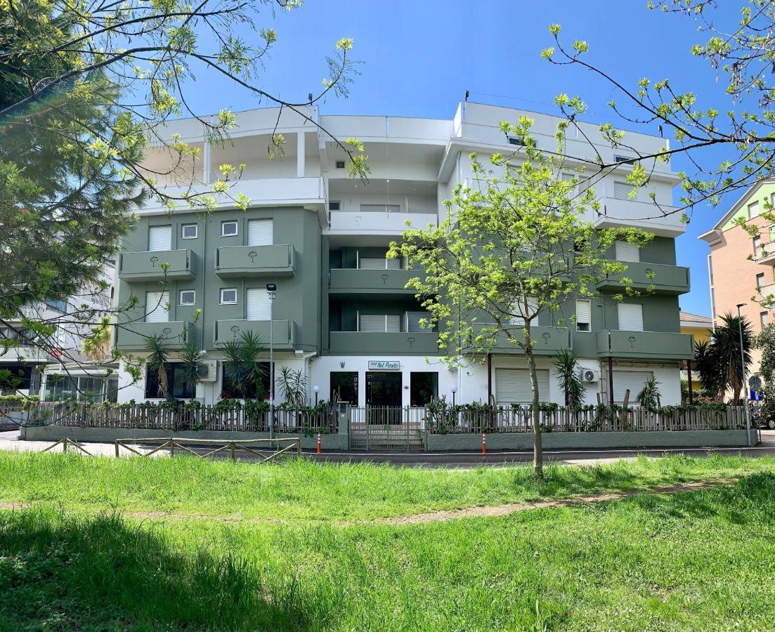 Hotel Nel Pineto Montesilvano Marina Esterno foto